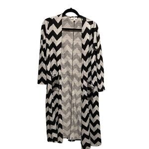 Lularoe Sarah Long Cardigan. Size Small.